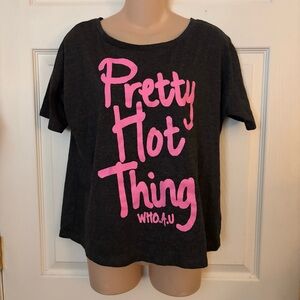 New with Tags Who.A.U Pretty Hot Thing T-Shirt Gray Pink XS